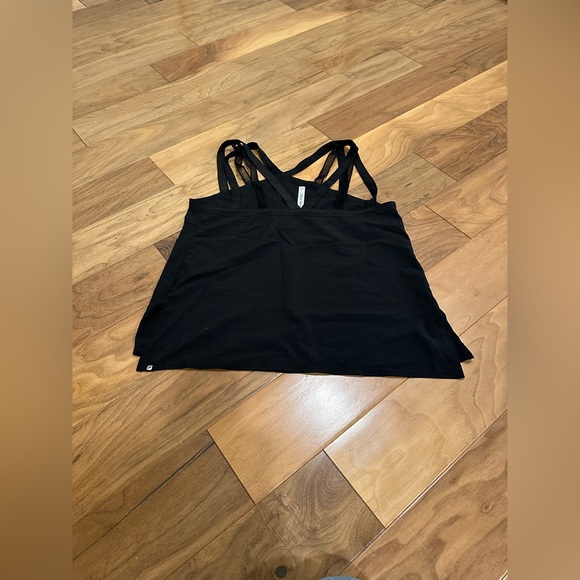 Fabletics black tank. Small. - Picture 2 of 2